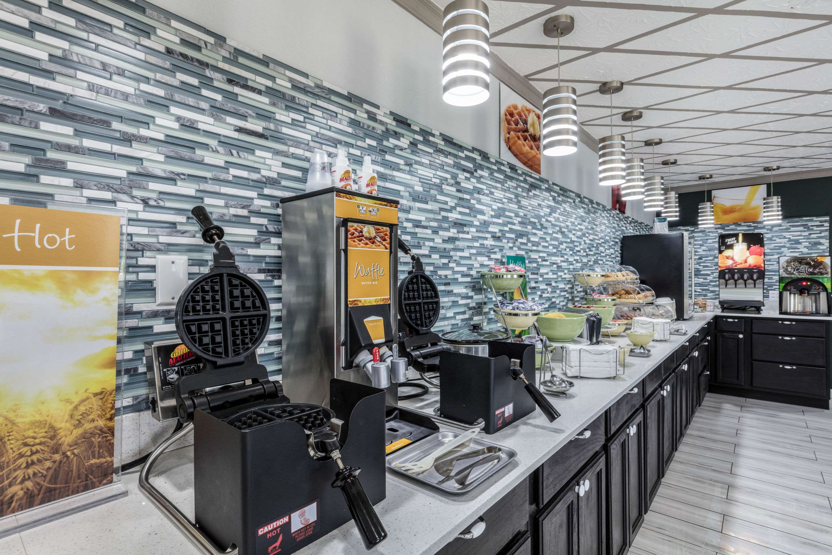 Breakfast counter