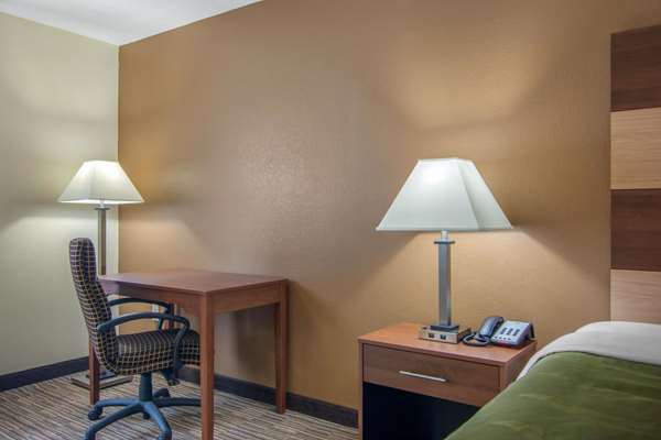  - Quality Inn Loganville