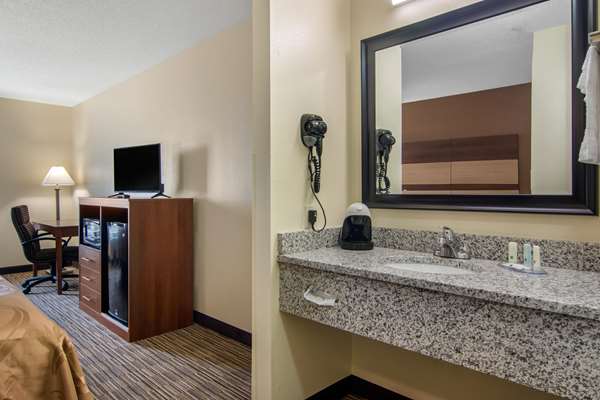  - Quality Inn Loganville