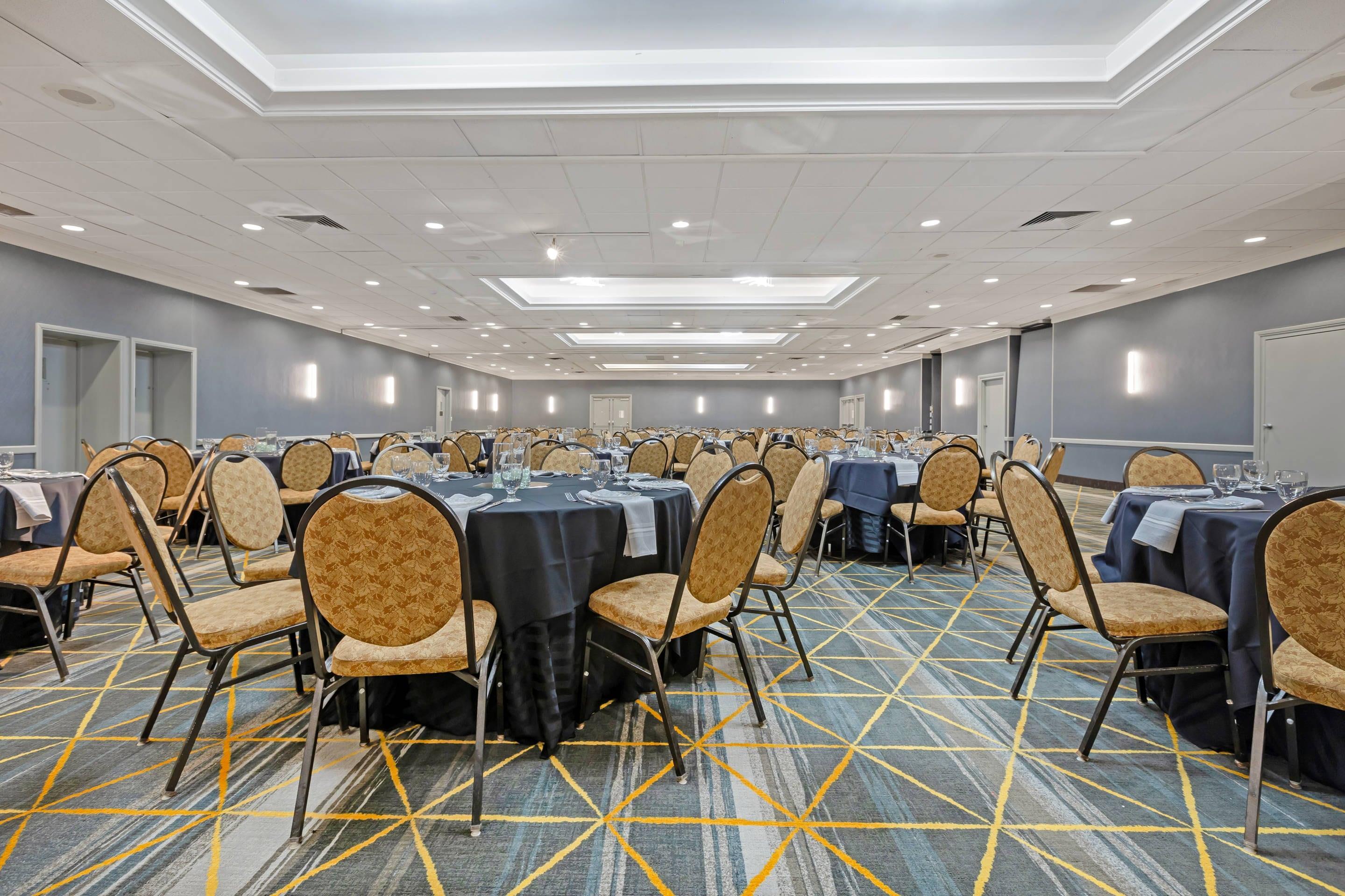 Event space | The Lux Hotel & Conference Center, Ascend Hotel Collection