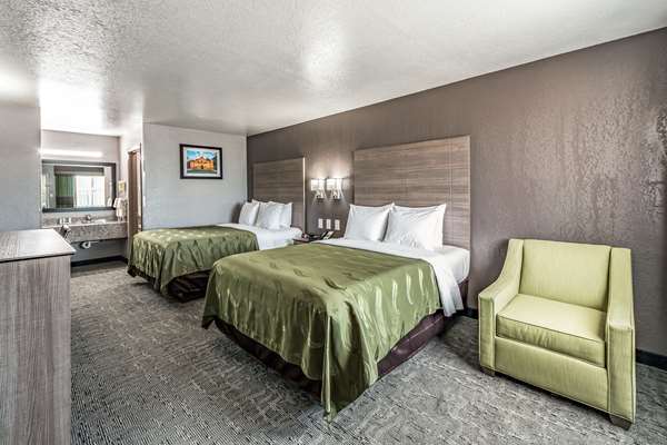  - Quality Inn AT&T Center San Antonio - I-10, Exit 579