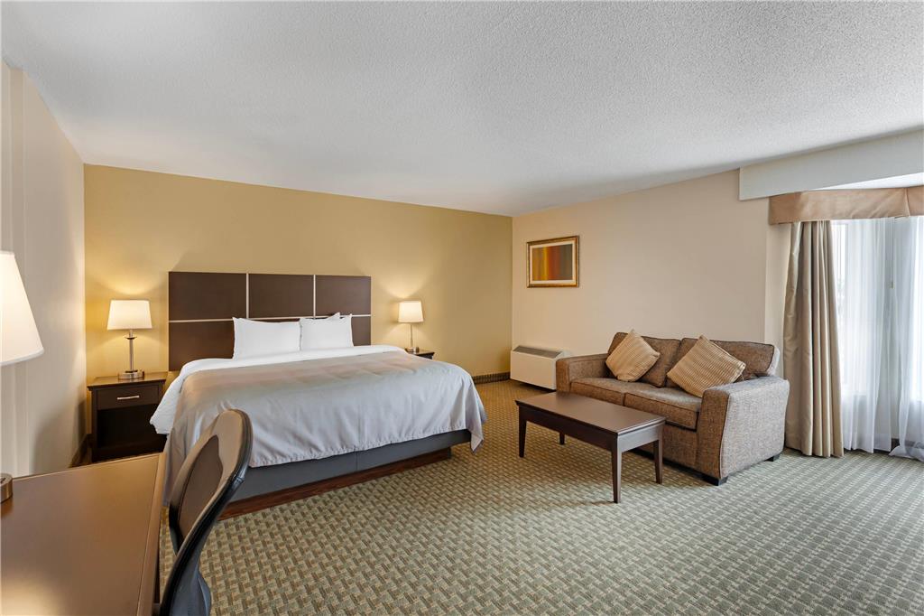 QUALITY INN AND SUITES-guestroom-Guest Room,Suite,On-Site.jpg