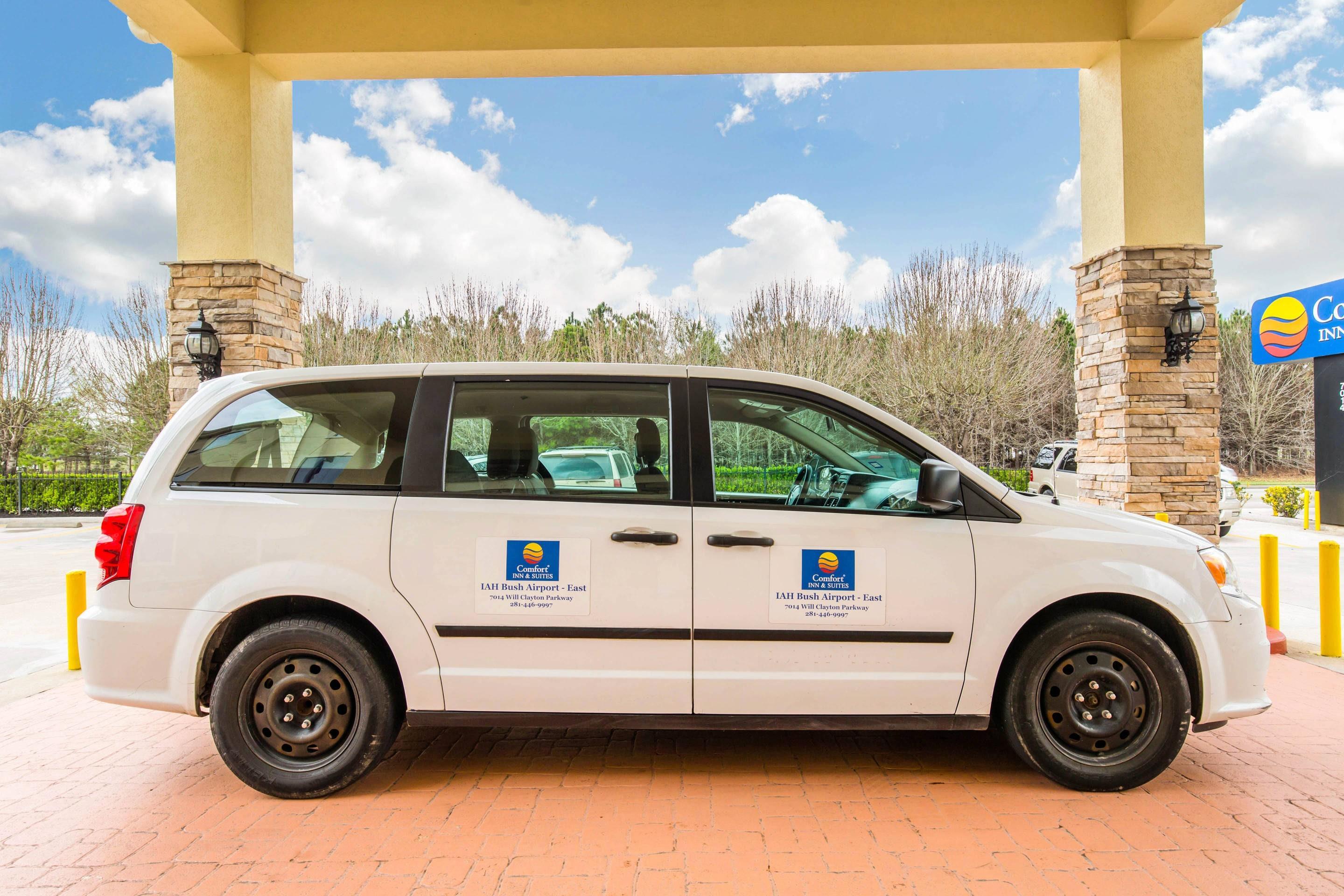 Hotel shuttle to and from nearby IAH Bush Airport | Comfort Inn & Suites IAH Bush Airport – East