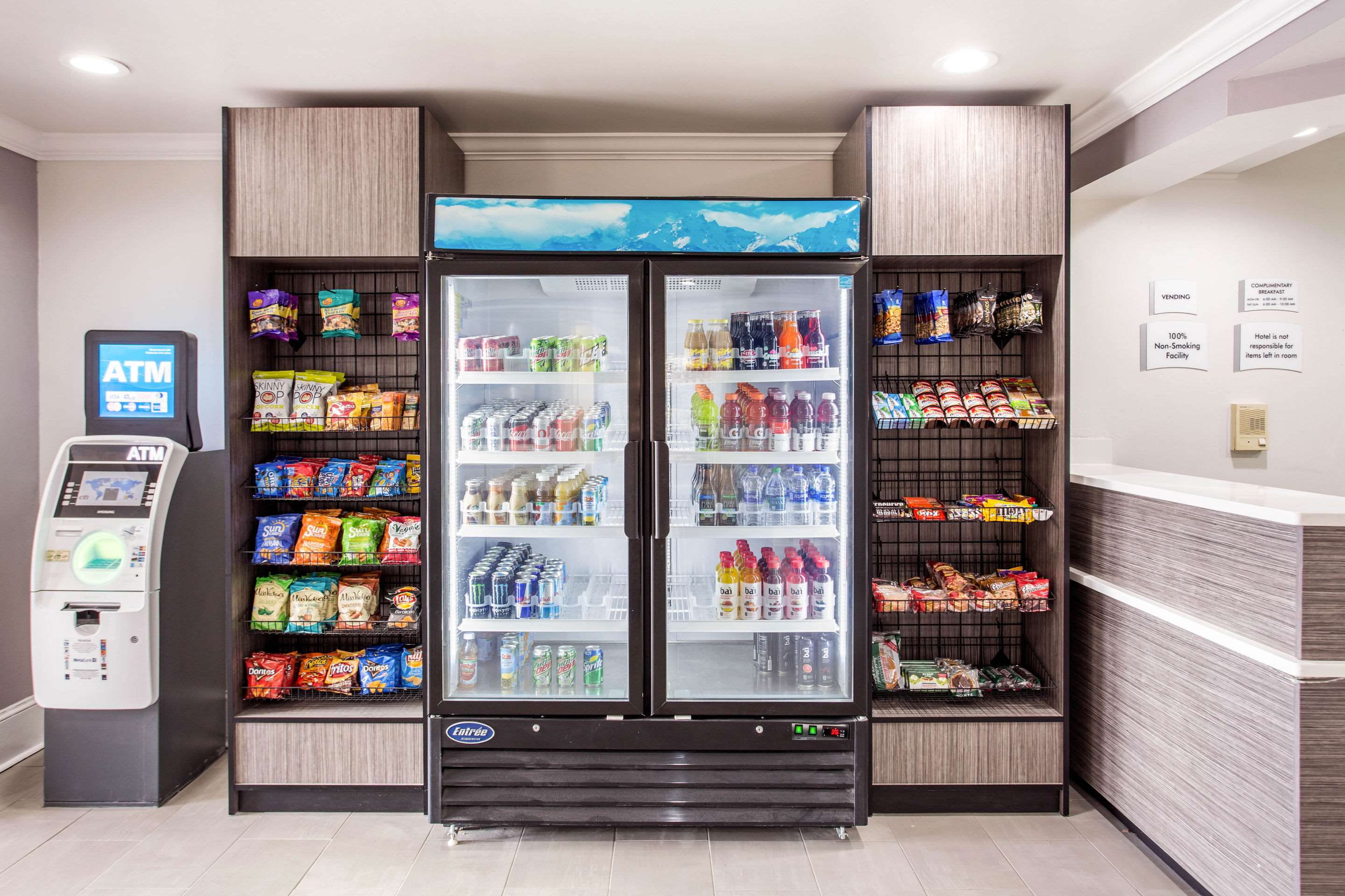 Hotel vending area | Quality Inn & Suites - Myrtle Beach