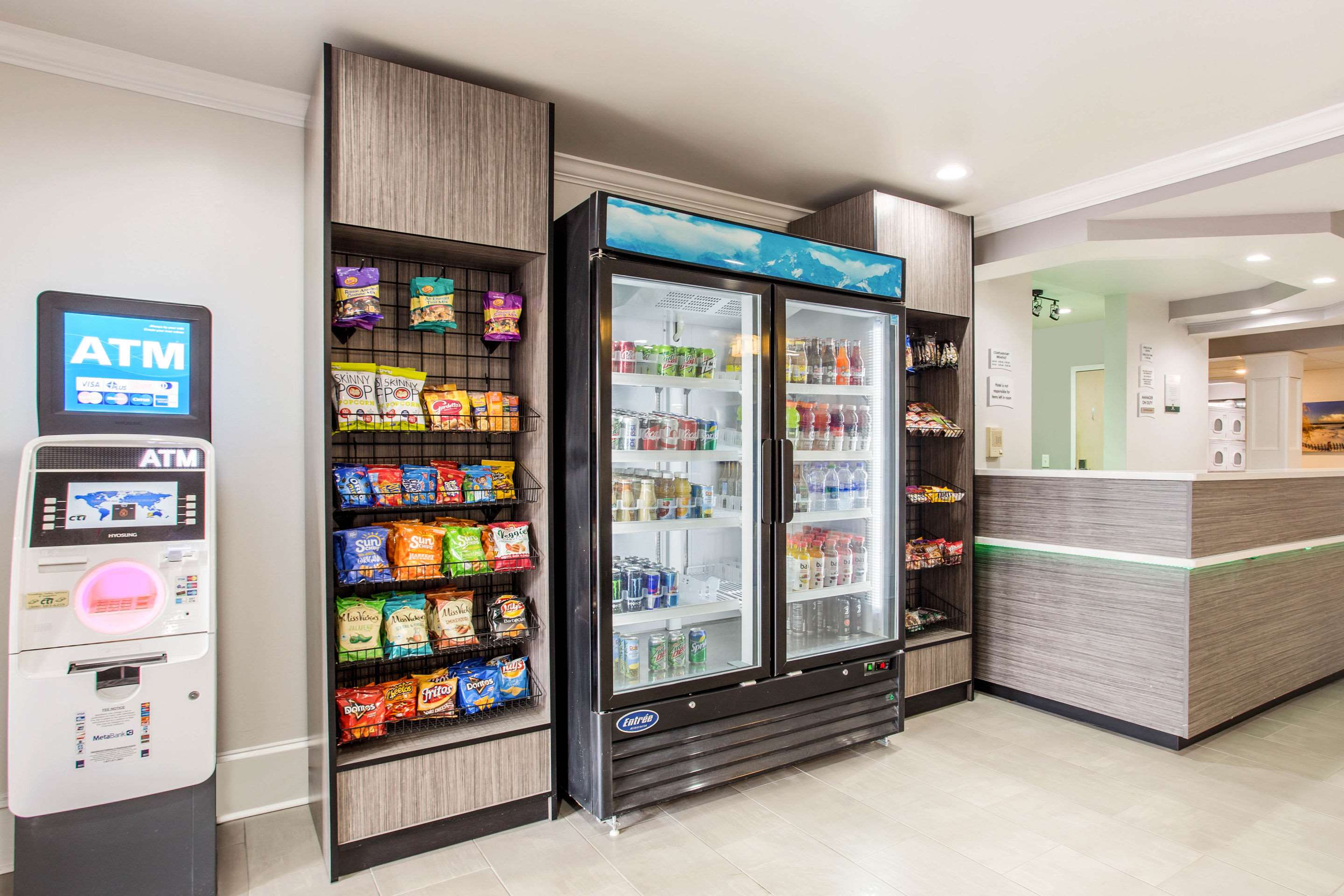 Hotel vending area | Quality Inn & Suites - Myrtle Beach