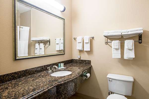  - Quality Inn & Suites Robstown