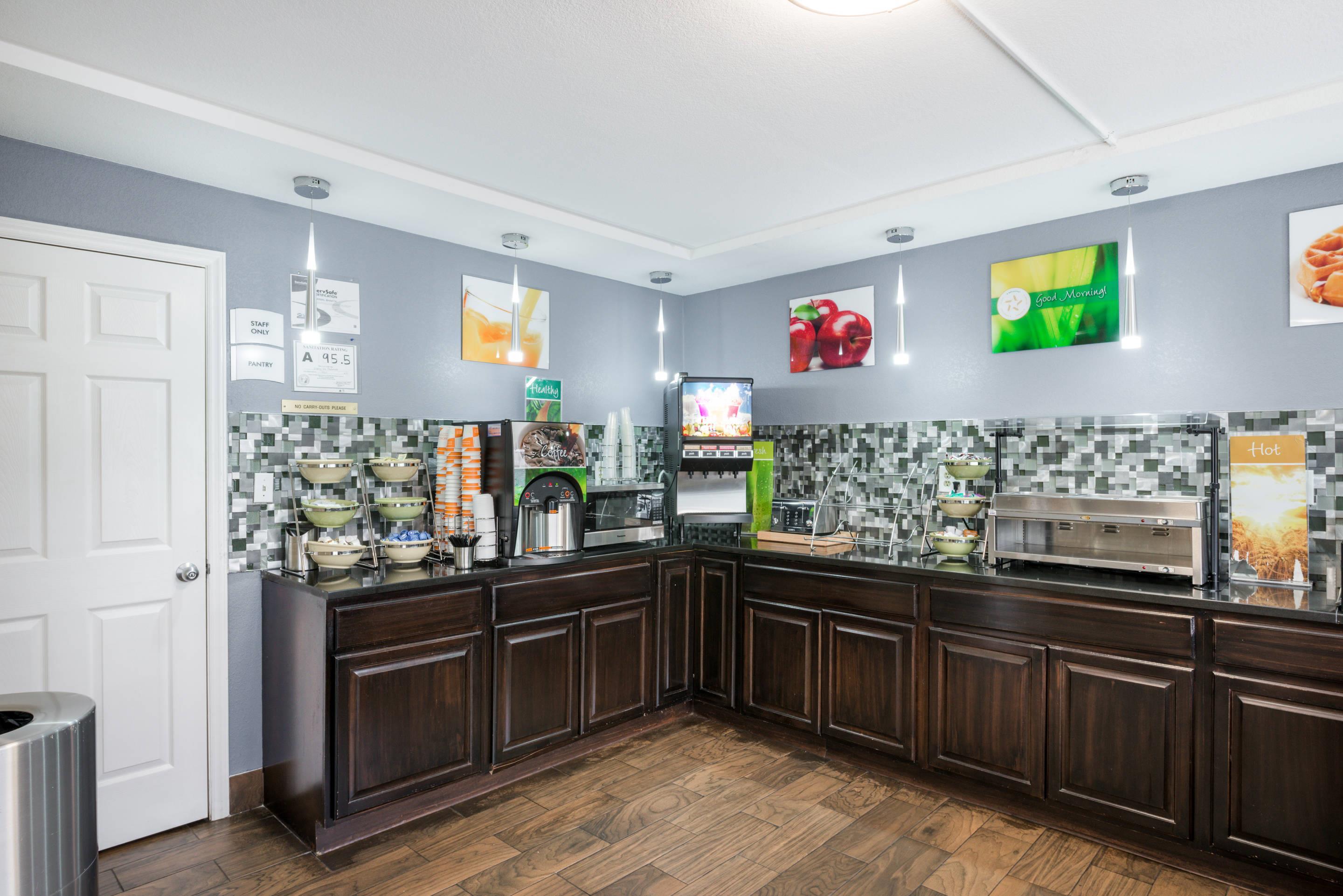 Breakfast counter