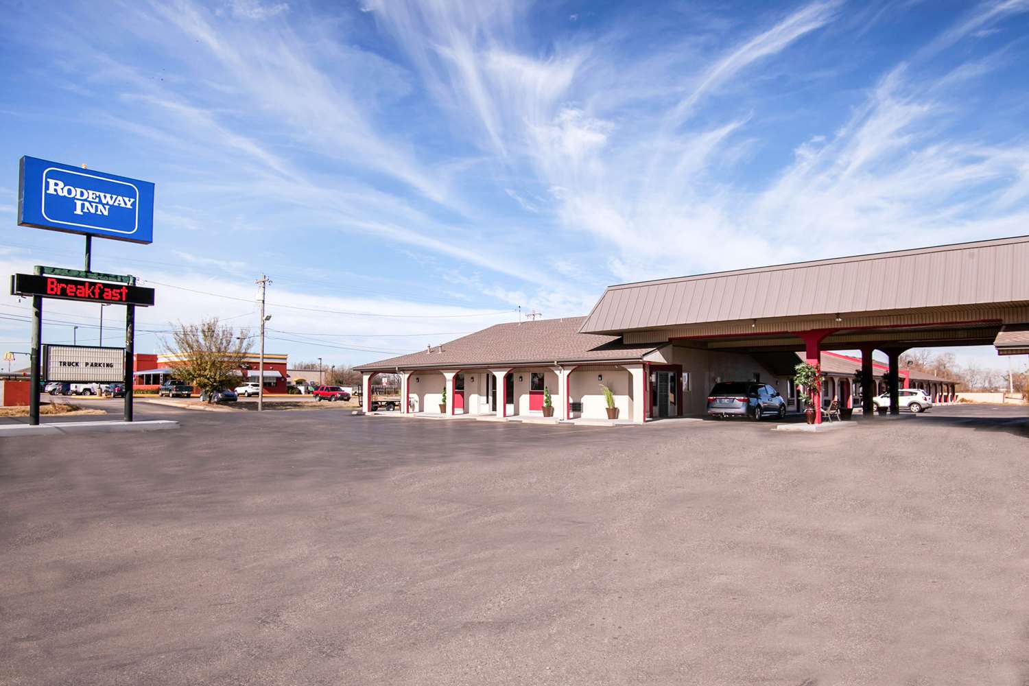 Rodeway Inn Pauls Valley, OK See Discounts