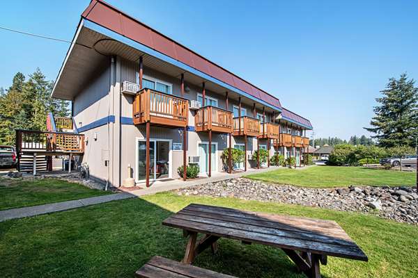 Exterior view - Rodeway Inn Enumclaw