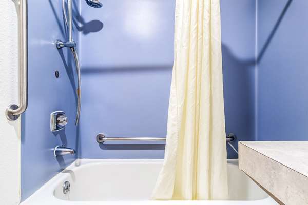  - Rodeway Inn Enumclaw