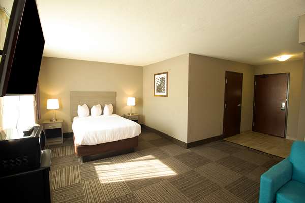  - Quality Inn & Suites Hammond - I-80 & I-94, Exit 5