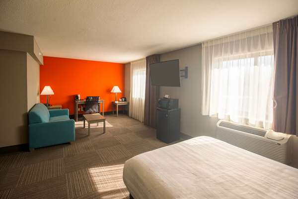  - Quality Inn & Suites Hammond - I-80 & I-94, Exit 5
