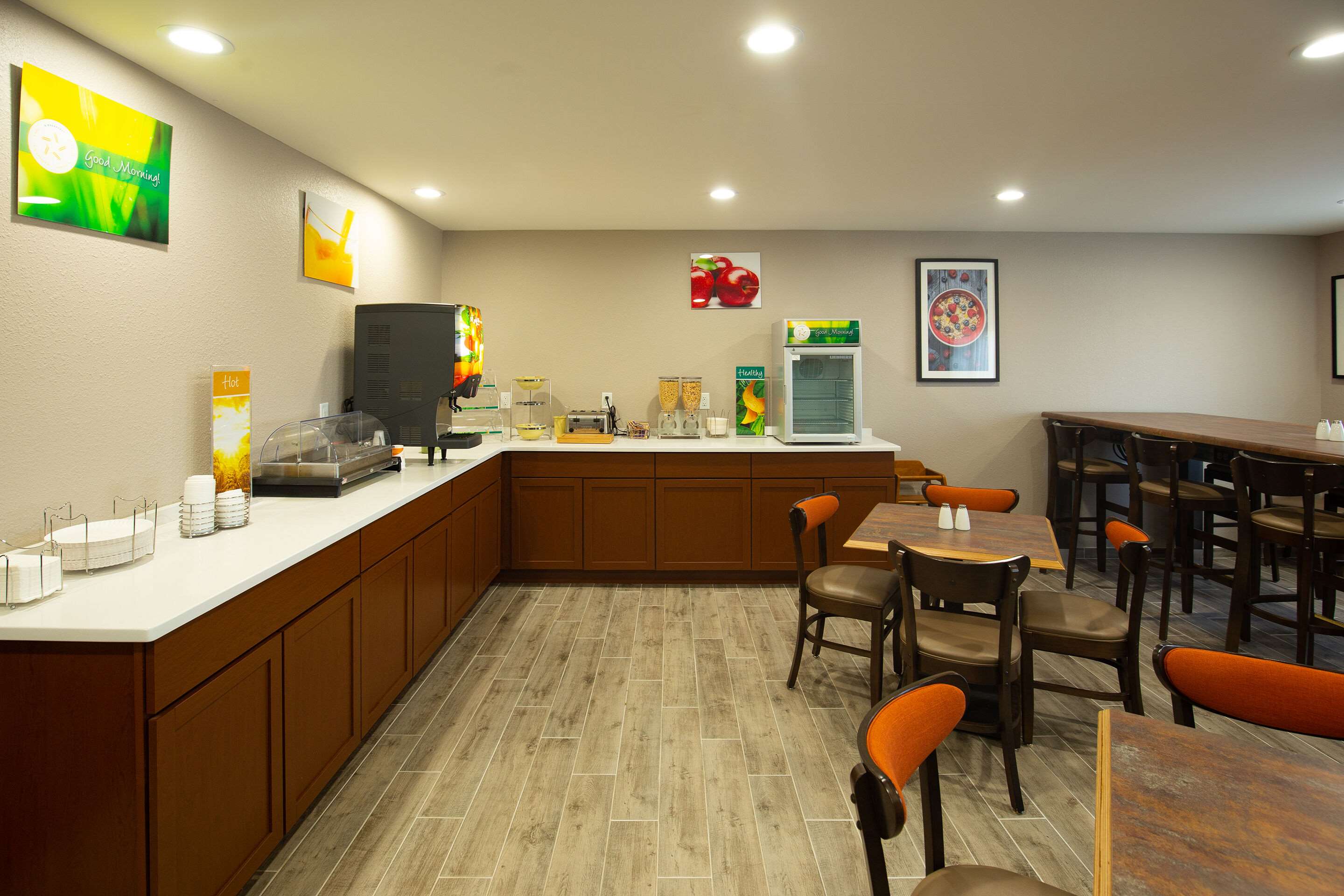 Breakfast area