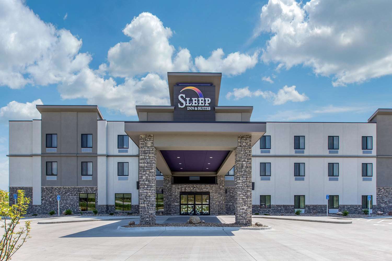 Sleep Inn & Suites Ankeny, IA See Discounts