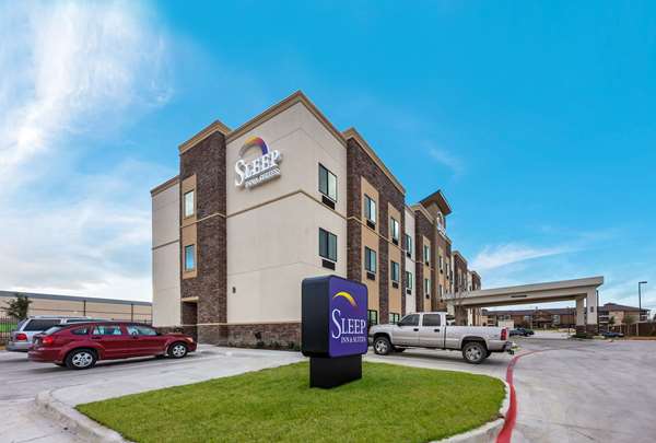 Exterior view - Sleep Inn & Suites Fort Worth - I-35, Exit 58