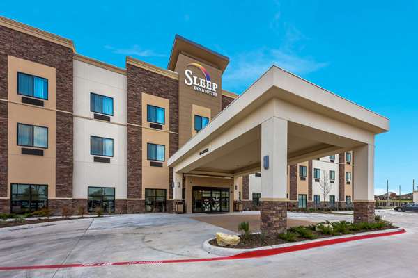 Exterior view - Sleep Inn & Suites Fort Worth - I-35, Exit 58