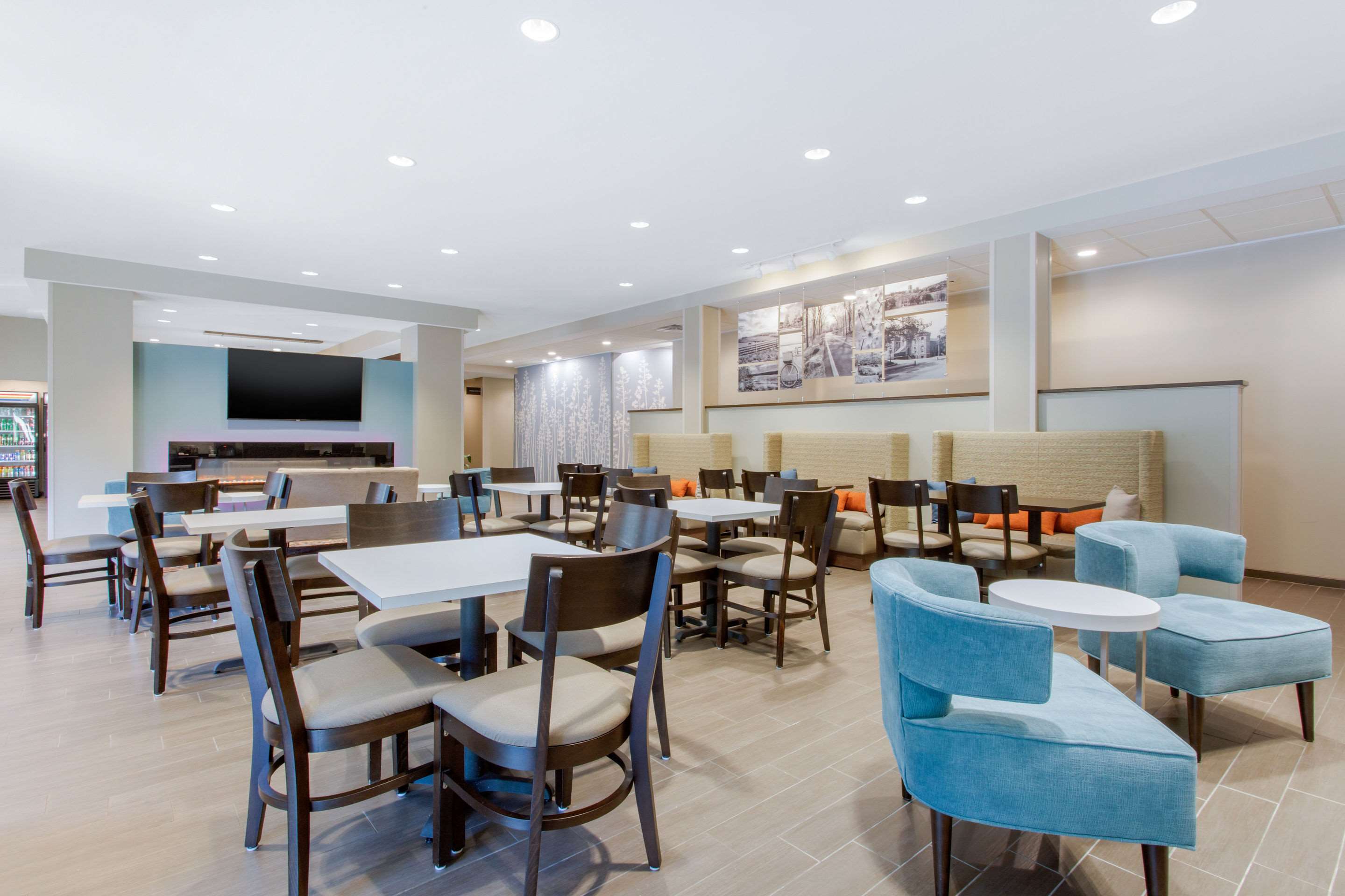 Spacious breakfast area