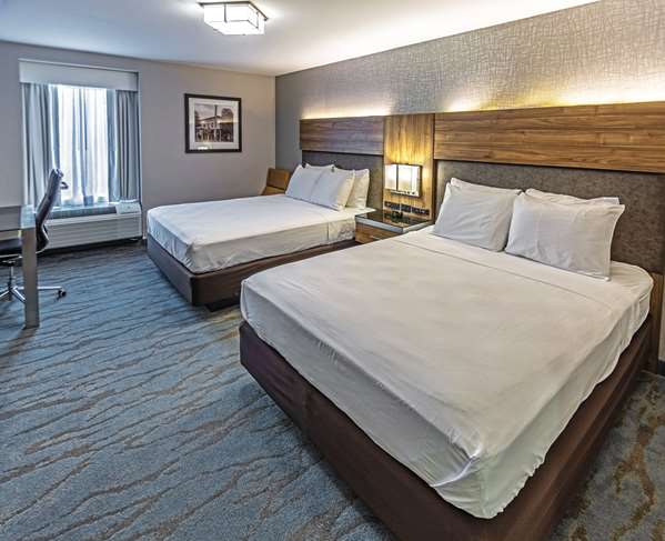  - Penn Stroud Hotel Stroudsburg