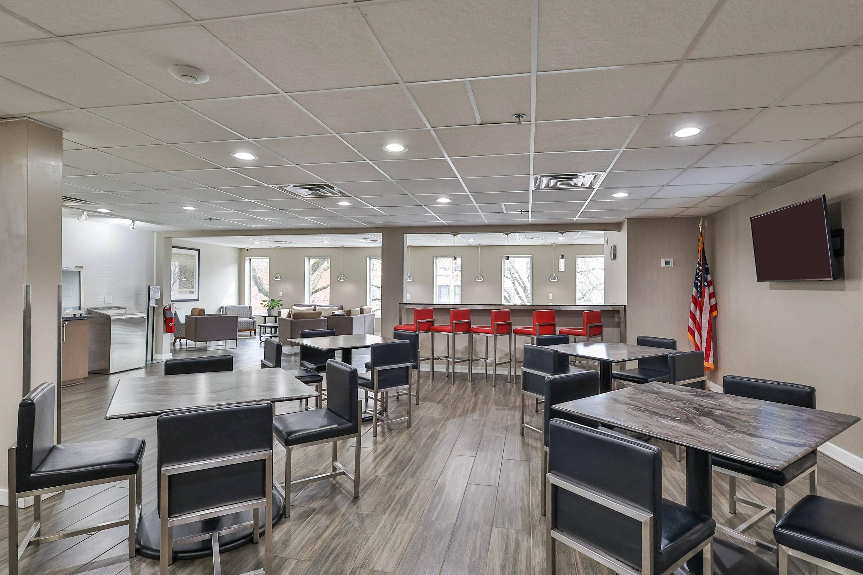 Breakfast area