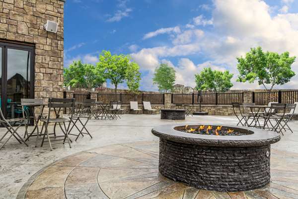 Pool - Wallhouse Hotel Walnut Creek