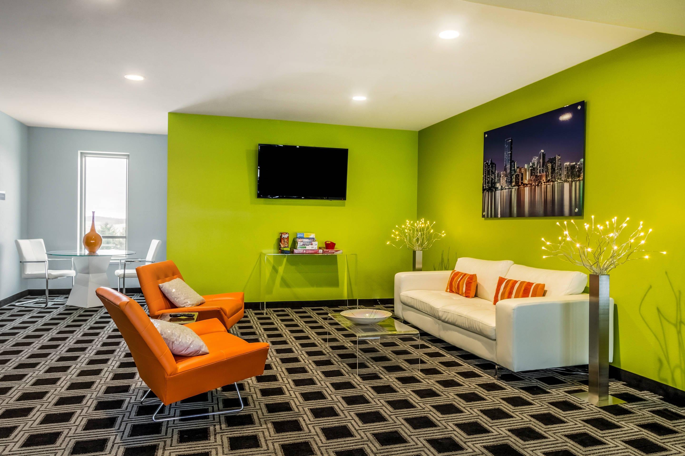 Lobby with sitting area