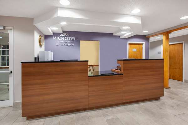  - Microtel Inn & Suites by Wyndham West Pittsburgh