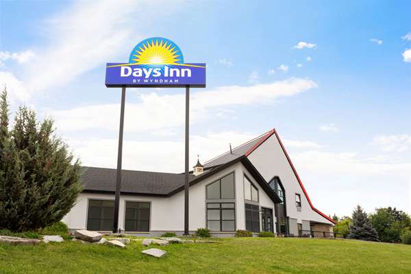 Exterior view - Days Inn Kingston