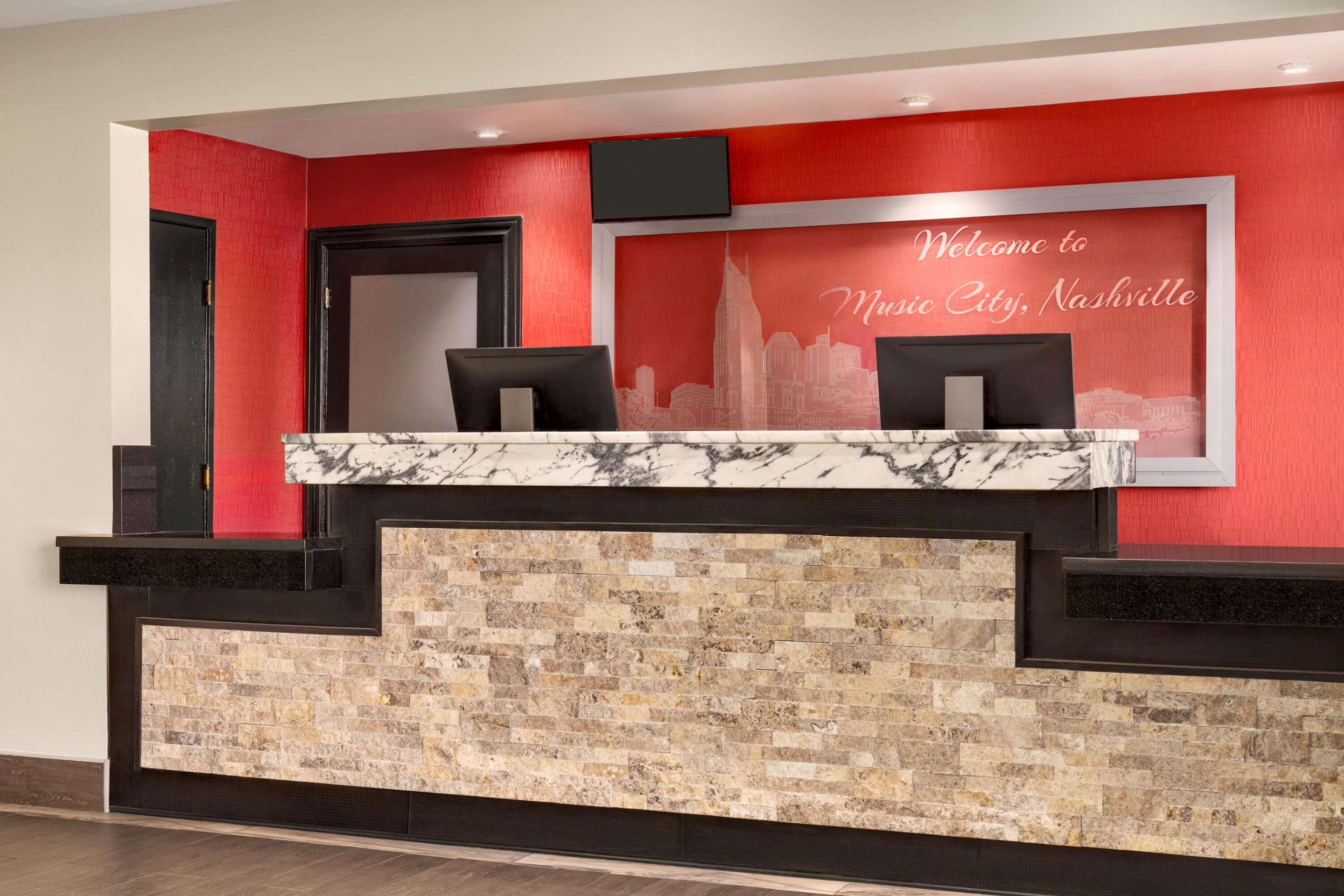 Reception | Super 8 by Wyndham Nashville Airport North