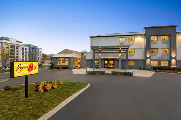 Exterior view - Super 8 Hotel Airport Nashville - I-40, Exit 216