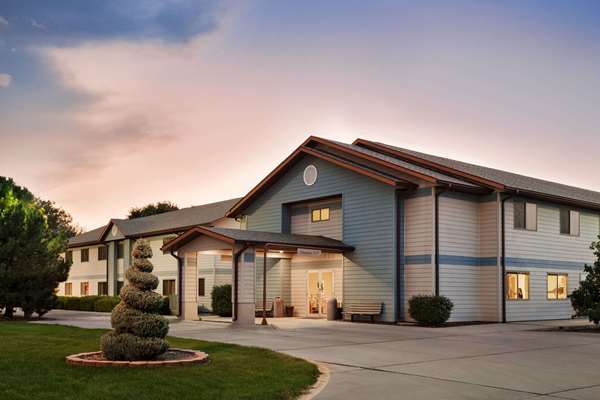Exterior view - Travelodge Morrill