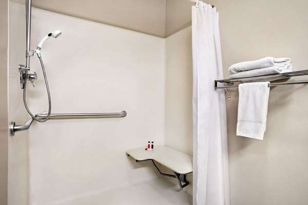  - Travelodge Green River