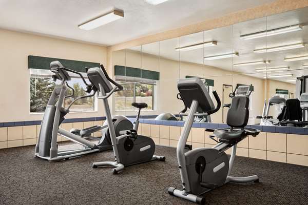 Fitness/ Exercise Room - Travelodge Green River