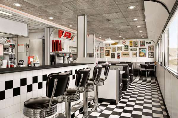 Restaurant - Travelodge Green River