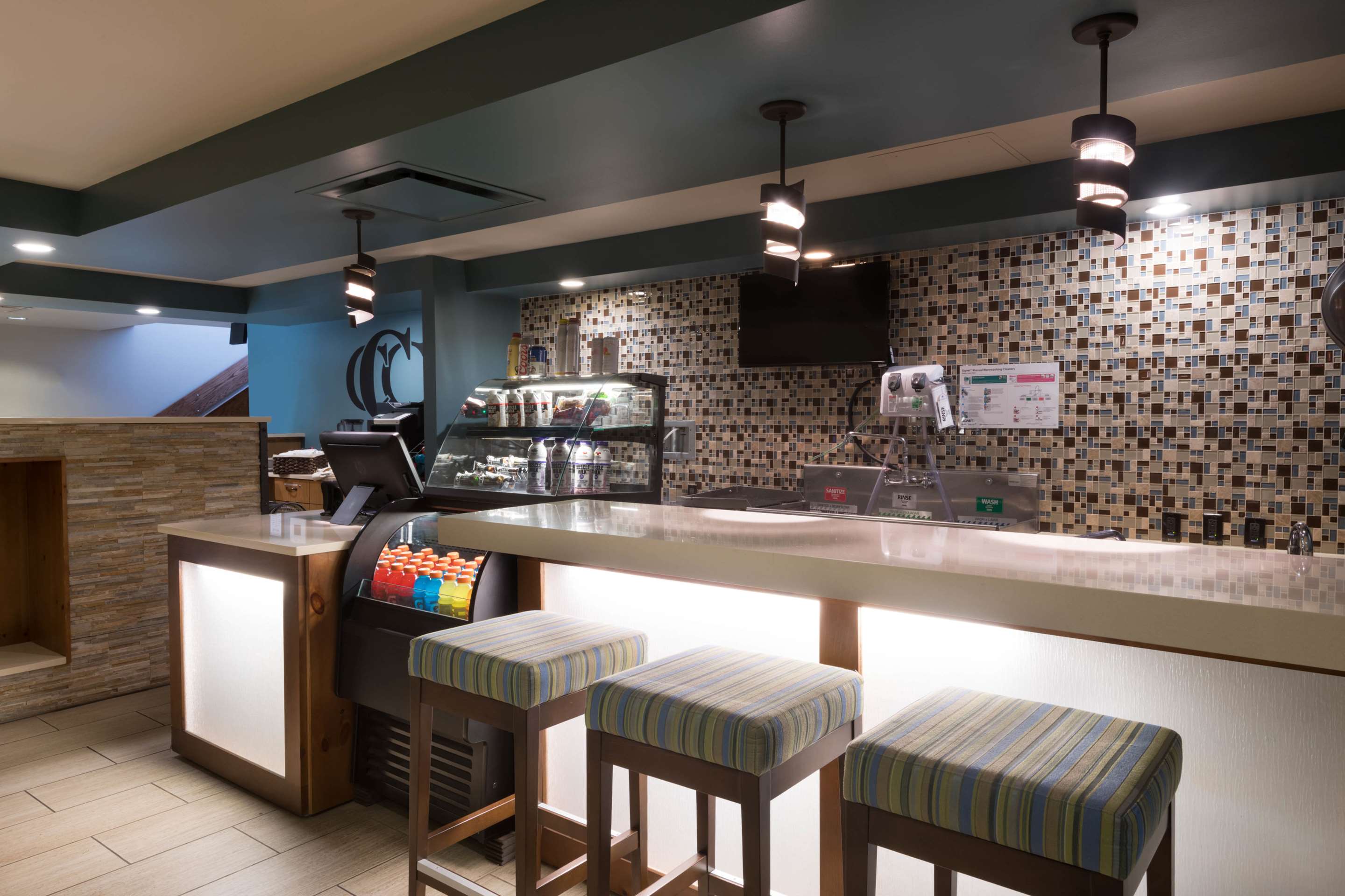 bar lounge | Cheyenne Mountain Resort, A Dolce by Wyndham