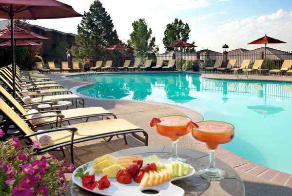 Pool - Cheyenne Mountain Resort Colorado Springs