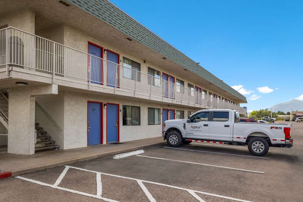 Knights Inn Sierra Vista / East Fry