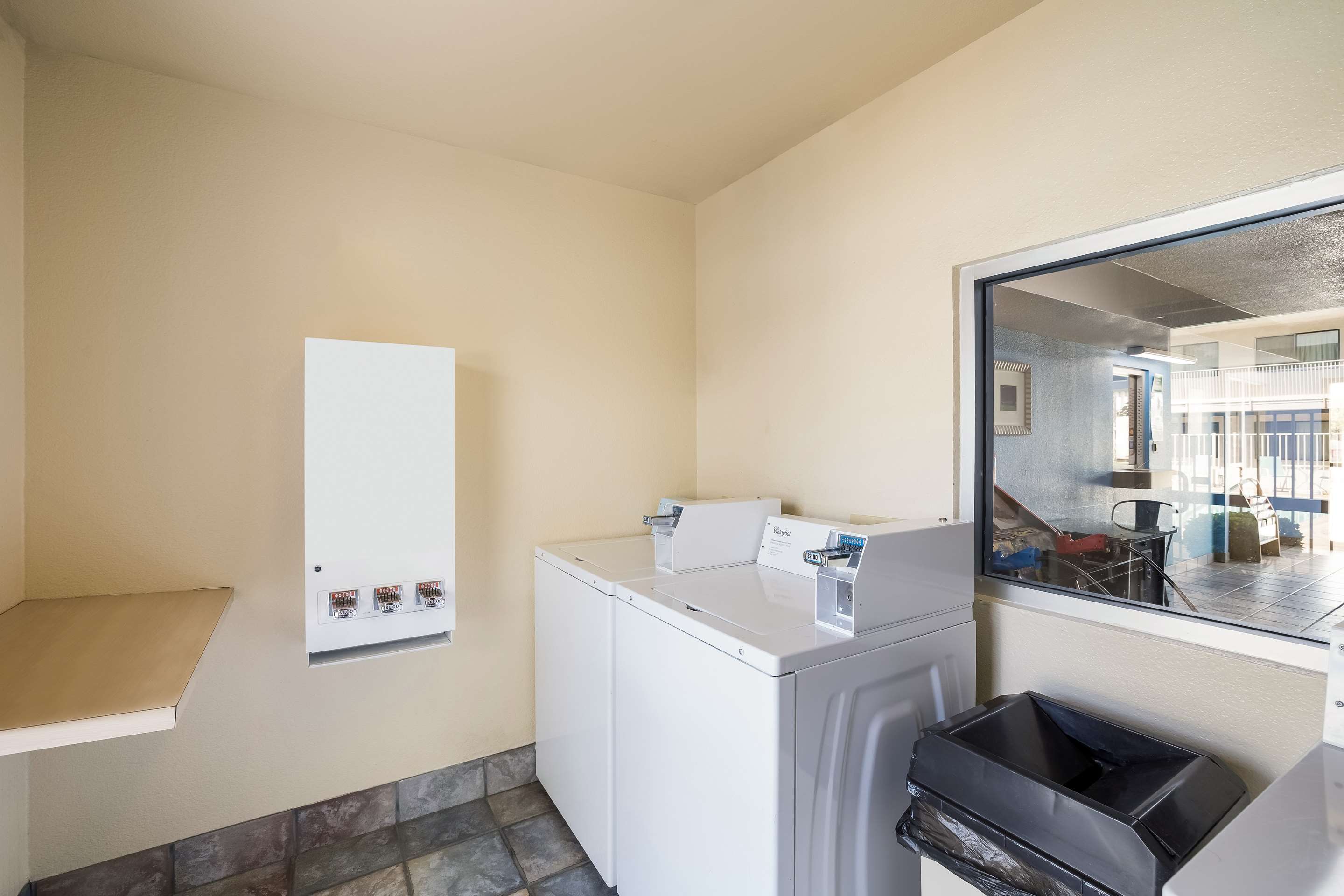 AZ Laundry | Knights Inn Sierra Vista / East Fry