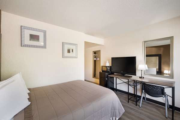  - Knights Inn Sierra Vista