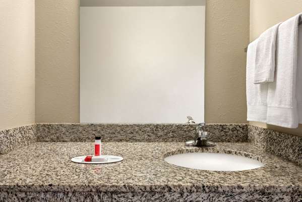  - Travelodge Missouri Valley - I-29, Exit 75