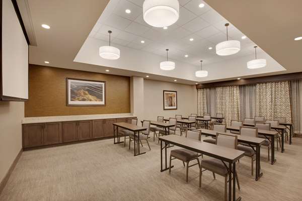  - Homewood Suites by Hilton Downtown Louisville - I-64, Exit 4