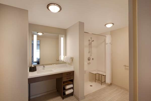  - Homewood Suites by Hilton Downtown Louisville - I-64, Exit 4