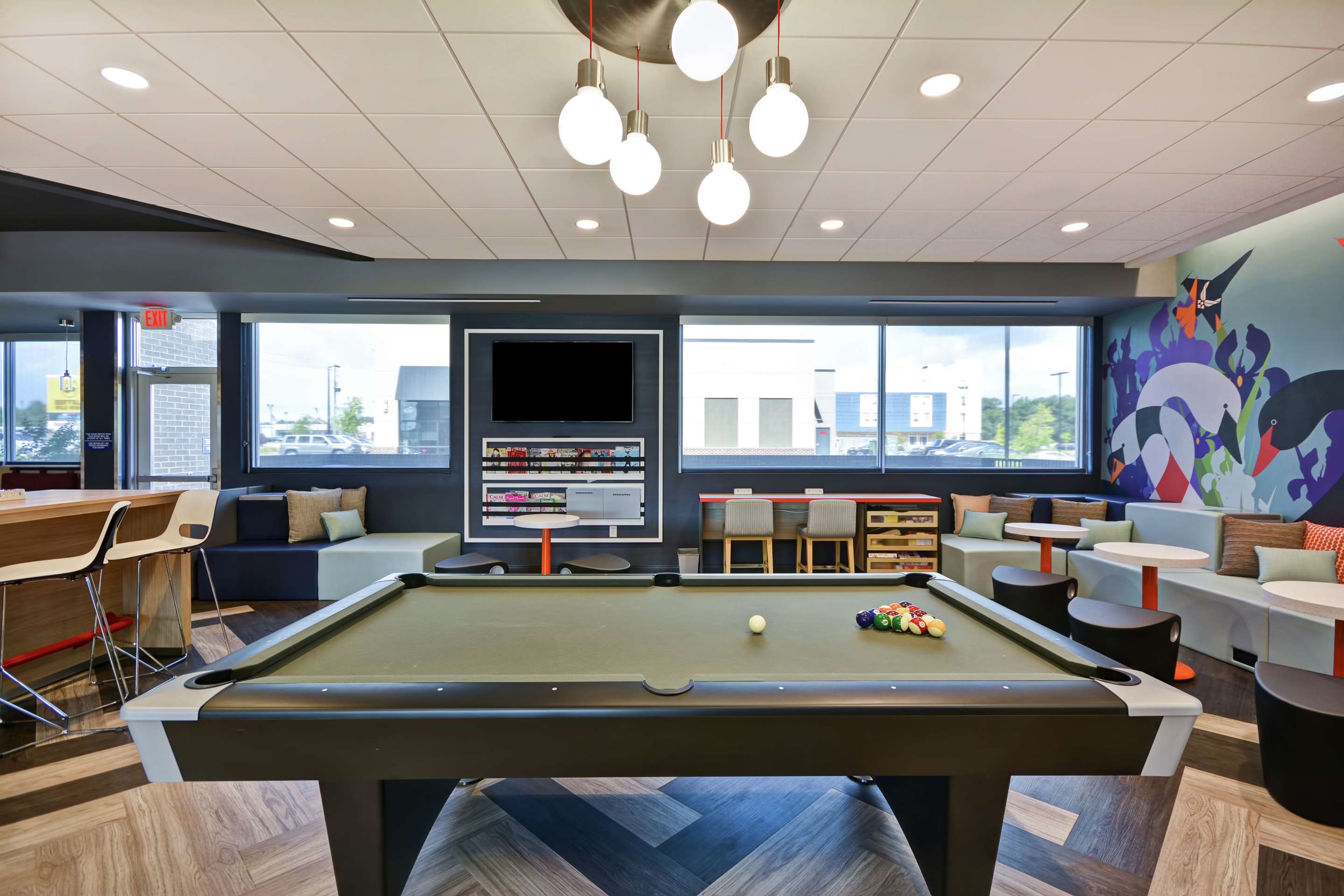 Lobby | Tru by Hilton Sumter