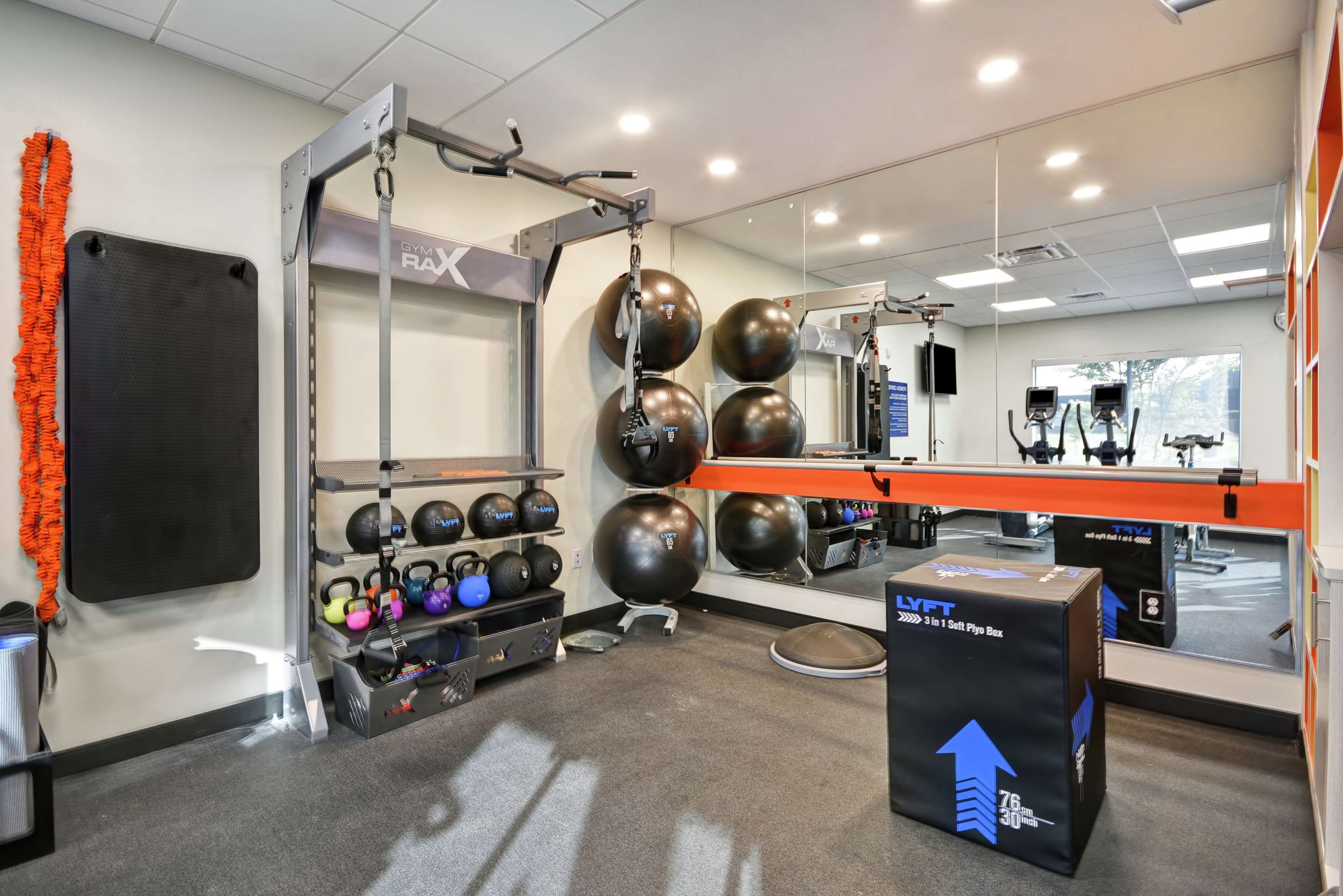 Health club fitness center gym | Tru by Hilton Sumter