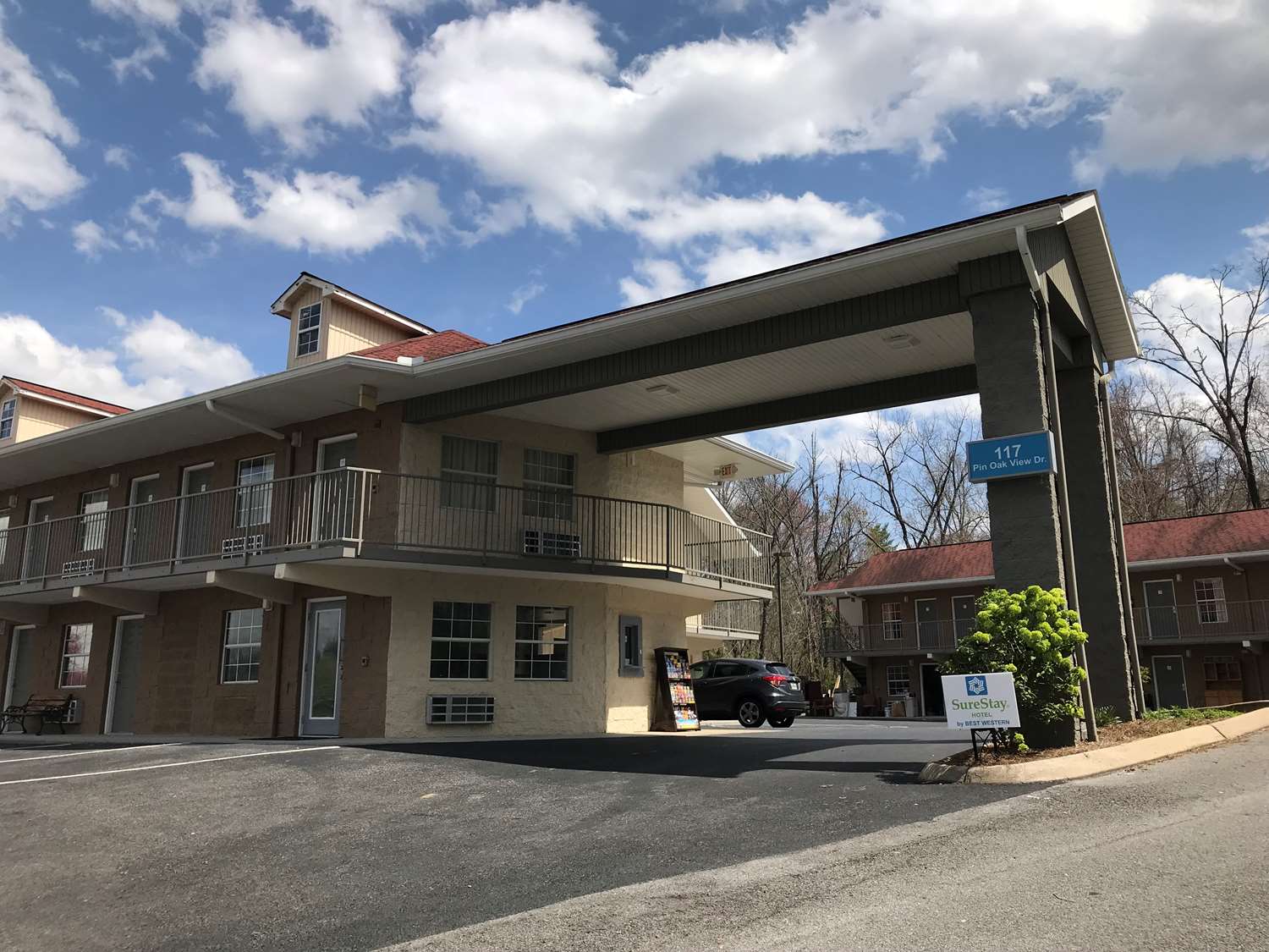 SureStay Hotel by Best Western Pigeon Forge, TN - See