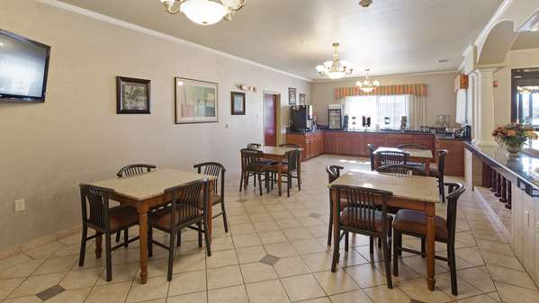 Amenities - SureStay Plus Hotel by Best Western Quanah