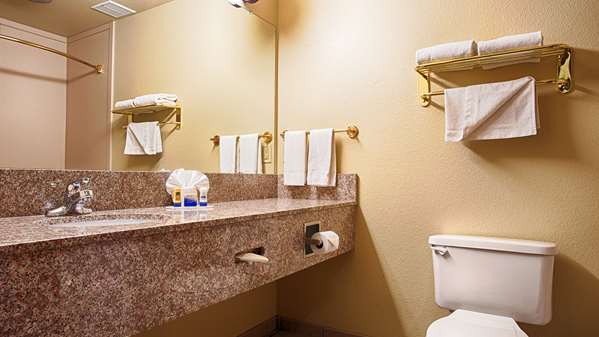  - SureStay Plus Hotel by Best Western Quanah