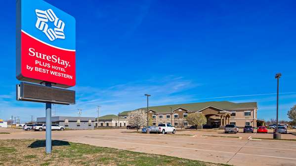 Exterior view - SureStay Plus Hotel by Best Western Quanah