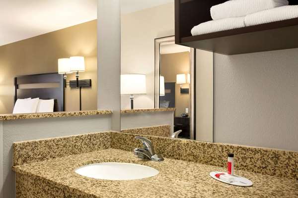  - Travelodge Santa Teresa