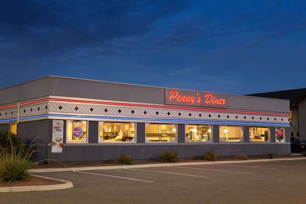 Restaurant - Travelodge Santa Teresa