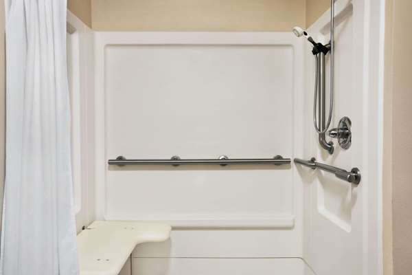  - Travelodge Brunswick